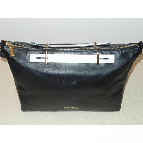 Michael Kors, EUC Chelsey, large convertible shoulder bag, black leather. - Picture 5 of 8